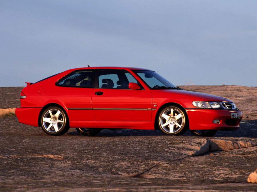  Saab 9-3 Aero Coupe 1999 года  (фото 8 из 16)